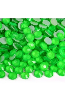 Gymo Premium Kalite Altı Düz Ütü İle Yapışan Hotfix Kristal Taş Ss16 3.8-4mm Emerald Neon 720 Adet Gymo Premium Kalite Altı Düz Ütü İle Yapışan Hotfix Kristal Taş Ss16 3.8-4mm Emerald Neon 720 Adet