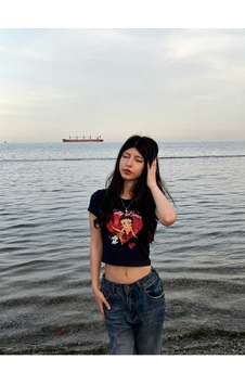 Kalic Studio Betty Boop Baby Tee Siyah Kalic Studio Betty Boop Baby Tee Siyah