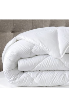 Daphne Microfiber Elyaf Tek Kişilik Yorgan Daphne Microfiber Elyaf Tek Kişilik Yorgan