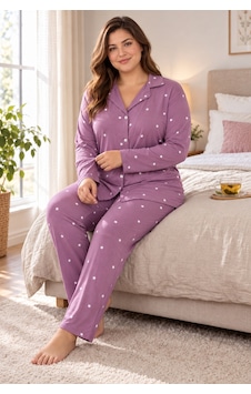 Seboteks Milan Kumaş Önden Düğmeli Uzun Kollu Büyük Beden Kadın Pijama Takımı 3499 Lila Seboteks Milan Kumaş Önden Düğmeli Uzun Kollu Büyük Beden Kadın Pijama Takımı 3499 Lila