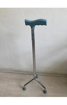 3 Ayaklı Baston