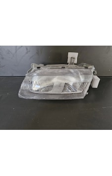 Mazda 323 Familia Sol Ön Far Sıfır 1995 1996 1997 Mazda 323 Familia Sol Ön Far Sıfır 1995 1996 1997