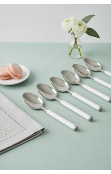 6 Lı Paslanmaz Çelik Tatlı Kaşığı Seti Beyaz Saplı 15 Cm Çok Renkli 6 Lı Paslanmaz Çelik Tatlı Kaşığı Seti Beyaz Saplı 15 Cm Çok Renkli