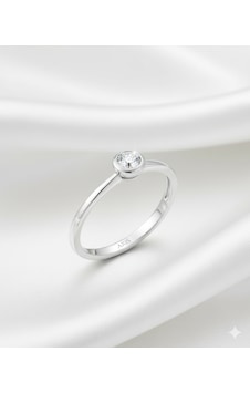 0.08 Karat Pırlantalı Trend Yüzük 0.08 Karat Pırlantalı Trend Yüzük