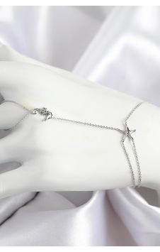 Pirinç Zirkon Taşlı Deniz Atı Ve Yıldız Model Gümüş Renk Şahmeran 5886 Çok Renkli Pirinç Zirkon Taşlı Deniz Atı Ve Yıldız Model Gümüş Renk Şahmeran 5886 Çok Renkli