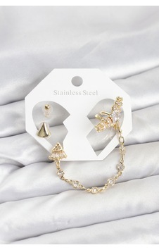 Pirinç Gold Renk Yıldızlı Model Zincir Bağlantılı Ear Cuff Küpe Seti - Çok Renkli Pirinç Gold Renk Yıldızlı Model Zincir Bağlantılı Ear Cuff Küpe Seti - Çok Renkli