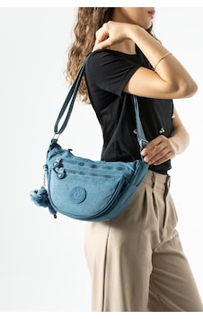 Baginn Klinkır Hafif Yağmur Geçirmez Kadın Postacı Çanta Çok Cepli 25 18 Cm Omuz Çantası 571 Collection Mavi Baginn Klinkır Hafif Yağmur Geçirmez Kadın Postacı Çanta Çok Cepli 25 18 Cm Omuz Çantası 571 Collection Mavi