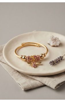 Pembe Arı Model Gold Renk Charm Bileklik