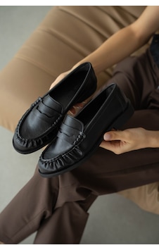 Selin Shoes Lurein Büzgülü Hafif Kalın Topuk Kadın Loafer- Siyah