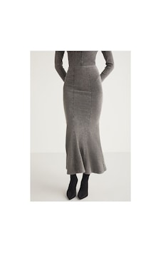 2Y Premium Slim Fit Beli Lastikli Kadın Midi Elbise İle Konfor Açık Bej 2Y Premium Slim Fit Beli Lastikli Kadın Midi Elbise İle Konfor Açık Bej