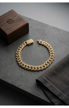 Cuban Zincir Model Zirkon Taşlı Gold Renk Erkek Bileklik Altın Cuban Zincir Model Zirkon Taşlı Gold Renk Erkek Bileklik Altın