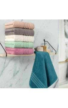 Maxstyle Lüx Microcotton Yeşil Havlu 70x140 Cm Çok Renkli Maxstyle Lüx Microcotton Yeşil Havlu 70x140 Cm Çok Renkli