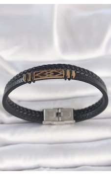 316l Çelik Gold Renk Aksesuarlı Çift Sıra Siyah Burgu Desenli Deri Kordon Erkek Bileklik Altın 316l Çelik Gold Renk Aksesuarlı Çift Sıra Siyah Burgu Desenli Deri Kordon Erkek Bileklik Altın