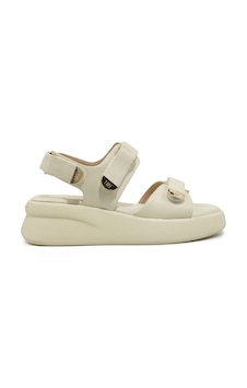 Nine West Hernan Kırık Beyaz Kadın Kalın Taban Sandalet 000000000102051556 Nine West Hernan Kırık Beyaz Kadın Kalın Taban Sandalet 000000000102051556