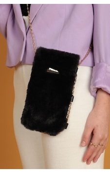 Ollevra Peluş Kadın Çıtçıtlı Çapraz Zincirli Omuz Telefon Çantası Siyah Ollevra Peluş Kadın Çıtçıtlı Çapraz Zincirli Omuz Telefon Çantası Siyah