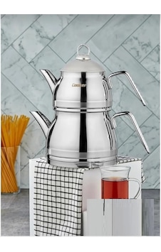 Cooker Lisa Aile Boy Çaydanlık 18/10 Paslanmaz - 4 Parça - Gümüş Çelik Cooker Lisa Aile Boy Çaydanlık 18/10 Paslanmaz - 4 Parça - Gümüş Çelik