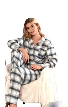 Dowry Boydan Düğmeli Uzun Kol Dokuma Pijama Takımı Ekoseli Gri Dowry Boydan Düğmeli Uzun Kol Dokuma Pijama Takımı Ekoseli Gri