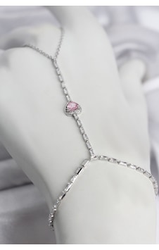 Gümüş Renk Pirinç Zirkon Taşlı Pembe Kalp Model Şahmeran Altın Gümüş Renk Pirinç Zirkon Taşlı Pembe Kalp Model Şahmeran Altın