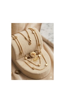 Premium Gold Yıldız Çift Sıra Gurmet Zincirli Sıralı Yıldız Model Kadın Bijuteri Kolye Altın Premium Gold Yıldız Çift Sıra Gurmet Zincirli Sıralı Yıldız Model Kadın Bijuteri Kolye Altın