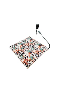 Kedi Minderi Isıtmalı Model 45x45cm 12v Adaptörlü Su Geçirmez Kdtes21 Kedi Minderi Isıtmalı Model 45x45cm 12v Adaptörlü Su Geçirmez Kdtes21