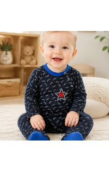 Candar Star Baby Baskılı Çıtçıt Kapamalı Erkek Bebek Tulumu 0-3, 3-6, 6-9 Ay Siyah Candar Star Baby Baskılı Çıtçıt Kapamalı Erkek Bebek Tulumu 0-3, 3-6, 6-9 Ay Siyah