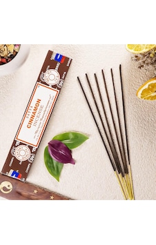 Cinnamon Masala Organik Çubuk Tütsü - Tarçın Kokulu El Yapımı Tütsü Cinnamon Masala Organik Çubuk Tütsü - Tarçın Kokulu El Yapımı Tütsü