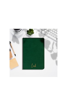 Luck Defter - Dokulu Thermo Sert Kapak - Kareli 192 Sayfa 15x21,3cm - Yeşil Çok Renkli Luck Defter - Dokulu Thermo Sert Kapak - Kareli 192 Sayfa 15x21,3cm - Yeşil Çok Renkli