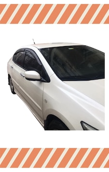 Honda City 2009 -2011 Modellerine Özel 4'lü Mügen Tip Cam Rüzgarlığı Honda City 2009 -2011 Modellerine Özel 4'lü Mügen Tip Cam Rüzgarlığı