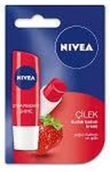 Nivea Çilekli Dudak Nemlendiricisi Nivea Çilekli Dudak Nemlendiricisi