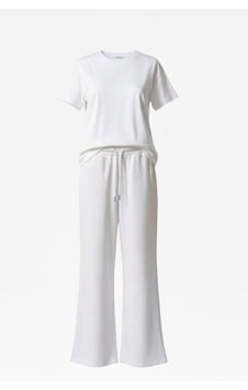 Feg Store Yumuşak Dokulu Beyaz Alt Üst Comfort Kadın Takım Feg Store Yumuşak Dokulu Beyaz Alt Üst Comfort Kadın Takım