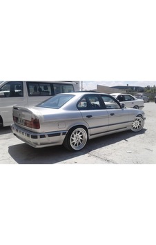 Bmw E34 Arka Tampon Eki Karlık