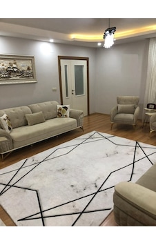 Kadife 4 M2 Ve 6 M2 Seçenekli Lastikli Halı Örtüsü Ort348 Kadife 4 M2 Ve 6 M2 Seçenekli Lastikli Halı Örtüsü Ort348