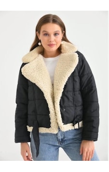 Lovie Moda Kadın Kürk Detaylı Kısa Mont Siyah Lovie Moda Kadın Kürk Detaylı Kısa Mont Siyah