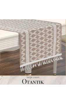 Masa Üzerine Runner, Sehpa Örtüsü Fransız Dantel Detaylı Otantik 40 X 140 Cm Bej Krem Masa Üzerine Runner, Sehpa Örtüsü Fransız Dantel Detaylı Otantik 40 X 140 Cm Bej Krem