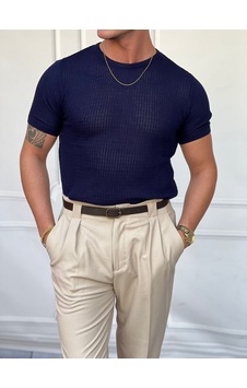 Modefendi Yuvarlak Yaka Örme Detaylı Pamuk Yapılı Slim Fit Tshirt Lacivert Modefendi Yuvarlak Yaka Örme Detaylı Pamuk Yapılı Slim Fit Tshirt Lacivert