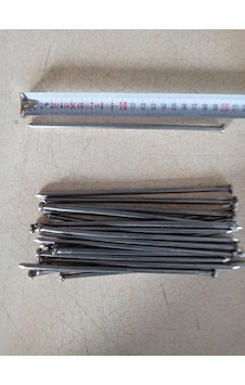 3 Kg 20 CM Lik Inşaat Çivisi 3 Kg 20 CM Lik Inşaat Çivisi