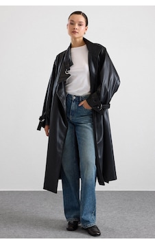 Olcay Dik Yaka Metal Aksesuarlı Deri Görünümlü Trençkot Siyah 6911 Olcay Dik Yaka Metal Aksesuarlı Deri Görünümlü Trençkot Siyah 6911