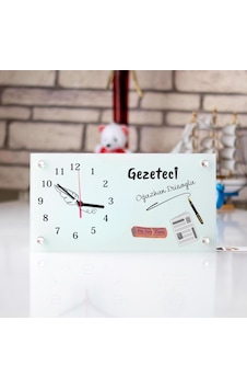 Gazetecilere Özel Tasarımlı Masa Üstü Cam Saat 29038 Gazetecilere Özel Tasarımlı Masa Üstü Cam Saat 29038