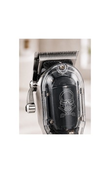 Erssaç Kesme Ve Tıraş Makinesi 4 Kılavuz Taraklı Ayarlanabilir Bıçaklı Lcd Ekranlı Şarj Edilebilir Profesyonel Tasarım Erssaç Kesme Ve Tıraş Makinesi 4 Kılavuz Taraklı Ayarlanabilir Bıçaklı Lcd Ekranlı Şarj Edilebilir Profesyonel Tasarım