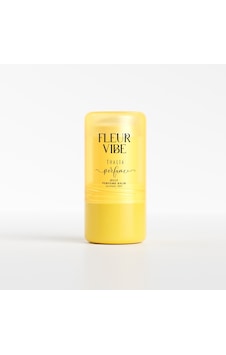 Thalıa Jelly Perfume Balm Fleur Vıbe 6 Gr Çiçek - Meyve Thalıa Jelly Perfume Balm Fleur Vıbe 6 Gr Çiçek - Meyve