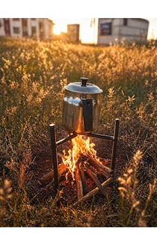 Kolay Ve Hızlı Kurulum Piknik Ocağı Ve Ayakları Kamp Ocağı Galvaniz Kolay Ve Hızlı Kurulum Piknik Ocağı Ve Ayakları Kamp Ocağı Galvaniz