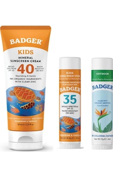 Badger Clear Zinc Çocuk Güneş Kremi SPF40 87 ML + Stick Güneş Kremi SPF35 18.4 G + Outdoor Cream Stick 17 G Badger Clear Zinc Çocuk Güneş Kremi SPF40 87 ML + Stick Güneş Kremi SPF35 18.4 G + Outdoor Cream Stick 17 G