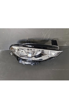 Fiat Egea Sağ Ön Far Sıfır Krom Zemin 2015-2020 Fiat Egea Sağ Ön Far Sıfır Krom Zemin 2015-2020