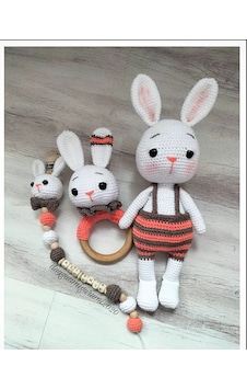Amigurumi Tavşan Çıngırak Seti Oyuncak Bebek Çok Renkli Amigurumi Tavşan Çıngırak Seti Oyuncak Bebek Çok Renkli