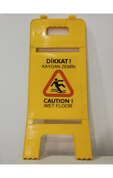 Kaygan Zemin Levhası Yazılı Kaygan Zemin Levhası Yazılı