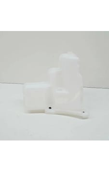 Cam Su Bidonu Polo - Fabia - Scala - Kamiq 2018 Yılında Çıkan Kasa 3.0 Lt Oem No:2q0955453g Cam Su Bidonu Polo - Fabia - Scala - Kamiq 2018 Yılında Çıkan Kasa 3.0 Lt Oem No:2q0955453g
