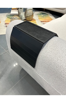 Arkitektx Kolçak Tepsisi Mdf 8 Mm Kaymaz Orta Alan Bardaklık Ve Telefon Standı 50x27.8 Koltuk Üstü Siyah
