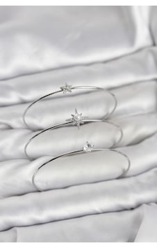 Gümüş Renk Kutup Yıldızı Model Zirkon Taşlı 3'lü Kadın Bileklik Kombini - Tj-bb8346 Diğer Gümüş Renk Kutup Yıldızı Model Zirkon Taşlı 3'lü Kadın Bileklik Kombini - Tj-bb8346 Diğer