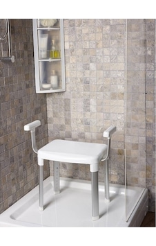 Primanova Cappadocia Yaşlı Kollu Banyo Sandalye M-kv24-01 Primanova Cappadocia Yaşlı Kollu Banyo Sandalye M-kv24-01