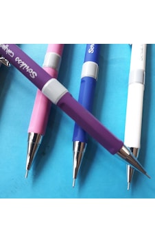 0.7 Versatil Kalem Scrikss 4 Adet + 12 Tüp Faber Castell Min N11.839 0.7 Versatil Kalem Scrikss 4 Adet + 12 Tüp Faber Castell Min N11.839